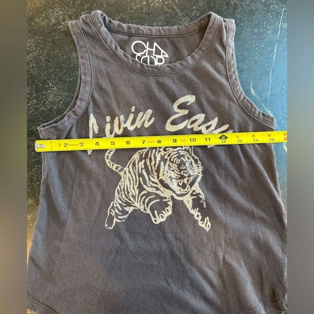 Chaser XS 'Livin Easy' Tiger Tank Top Off White And Faded Black Charcoal - Picture 4 of 7